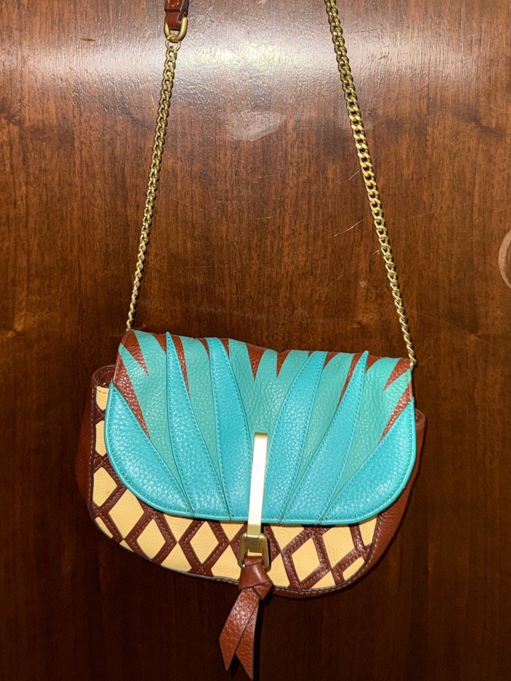 Vintage Leather Vera Bradley Pineapple Crossbody/shoulder Bag